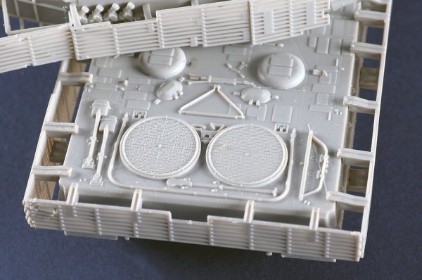 Trumpeter 07193 Leopard2A6M CAN MBT 1/72