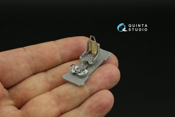 Quinta Studio QD48389 Macchi C.202 Folgore Early 3D-Printed &amp; coloured Interior on decal paper (Hasegawa/Eduard) 1/48