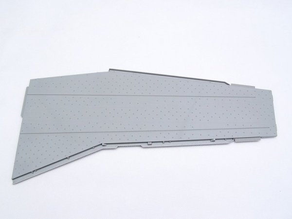 Trumpeter 05605 U.S. CVN-68 Nimitz aircraft carrier 1975 (1:350)