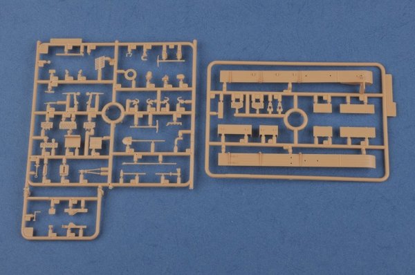 Hobby Boss 80141 German Panzer Kpfw.38(t) Ausf.B w/. Full Interior 1/35
