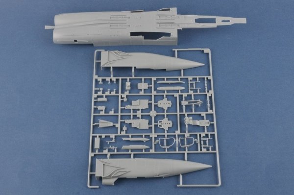 Hobby Boss 81770 MiG-31BM. w/KH-47M2 1/48