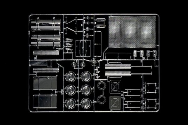 Italeri 0764 Truck Shop Accessories (1:24)