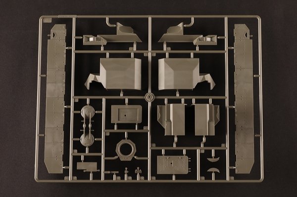 Hobby Boss 84525 I.D.F. Namer-2 IFV 1/35