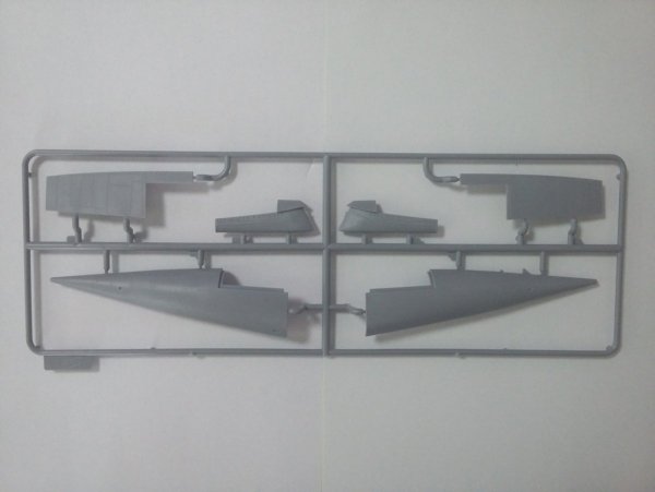 ICM 48902 MiG-25 RB, Soviet Reconnaissance Plane (1:48)