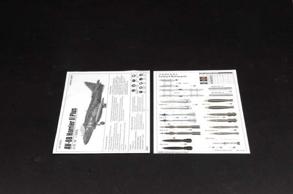 Trumpeter 02286 AV-8B Harrier II Plus (1:32)
