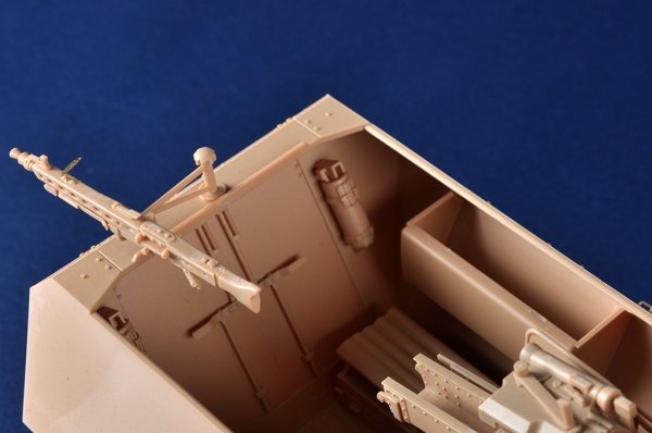 Trumpeter 00943 Sd.Kfz 251/22D 1/16