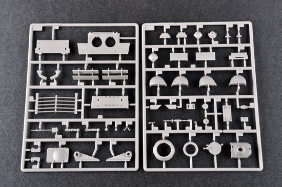 Trumpeter 05587 Soviet JS-1 Heavy Tank