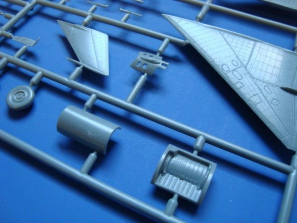 Kozavody Prostejov KPM0102 MiG-21 BIS Fishbed Part II. (1:72)