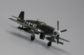 Hobby Boss 80242 P-51B Mustang Fighter (1:72)
