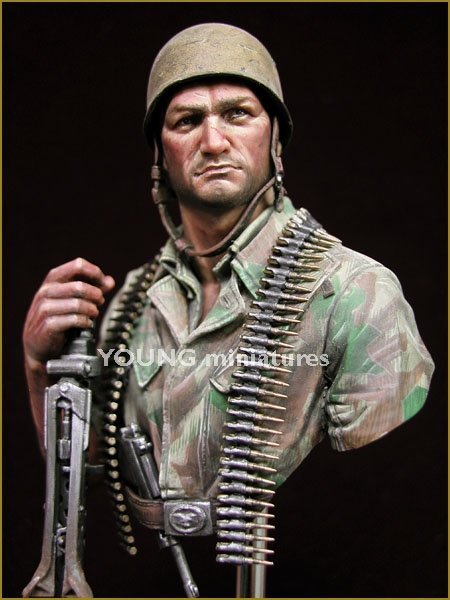 Young Miniatures YM1844 German Fallschirmjager Monte Cassino 1944 1/10