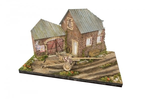 RT-Diorama 35296 Diorama-Base: European Farm 1/35