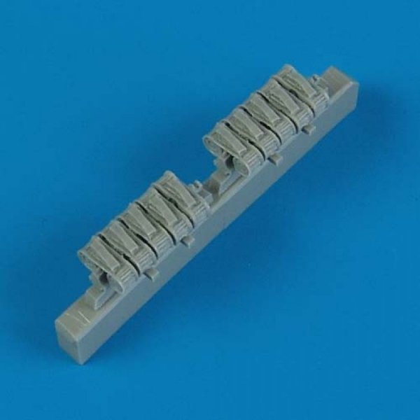Quickboost QB48373 Ju 87Stuka M.G. drum magazines Hasegawa 1/48