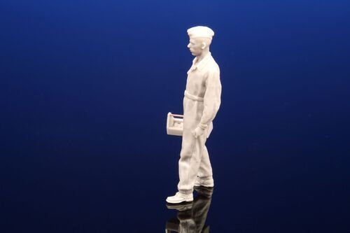 CMK F48367 Luftwaffe WW2 / CS post-war Aircraft Mechanic 1/48