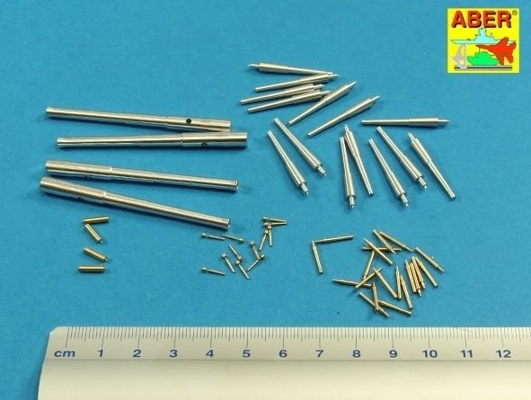 Aber 200L-07 Armament for japaneese pre-dreadnought Mikasa 305mm x 4, 152mm x 14, 76mm x 20, 37mm x 12 1/200