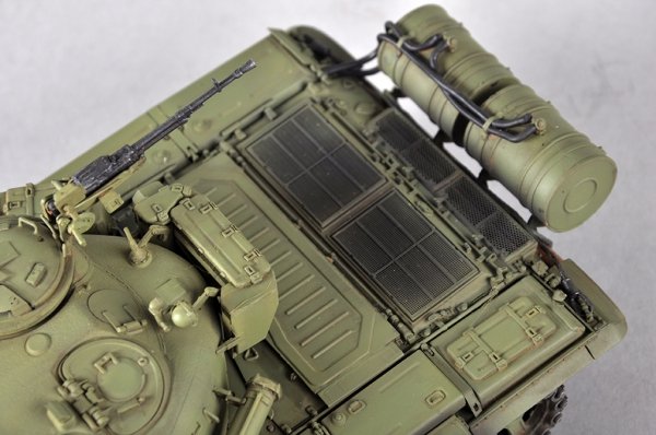Trumpeter 09603 T-72M MBT 1/35