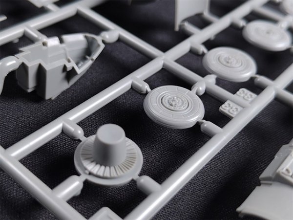 Kinetic K48164 Shenyang J-5 - Chinese built MiG-17F 1/48