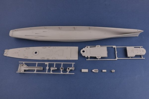 Hobby Boss 86514 USS Guam CB-2 1/350