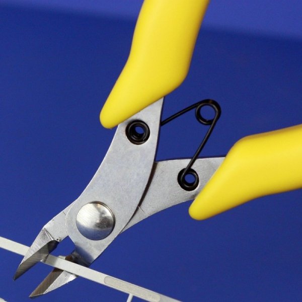 Modelcraft PPL5705 Bent Nose Pliers