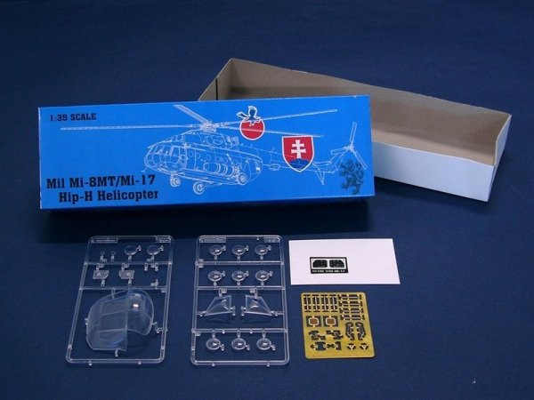 Trumpeter 05102 Mi-8MT/Mi-17 Hip-H Helicopter (1:35)