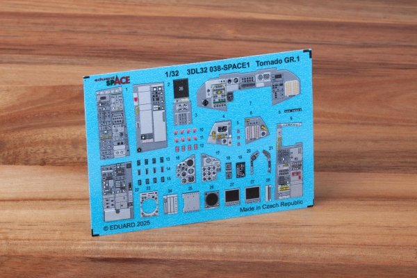 Eduard 3DL32038 Tornado GR.1 SPACE for ITALERI (3D Decals) 1/32
