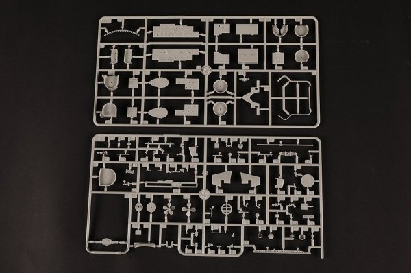 Hobby Boss 86517 USS Iowa BB-61 1/350