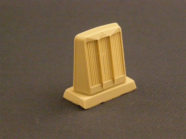 Panzer Art RE35-021 Sd.Kfz.9 FAMO Cooler Mask 1/35