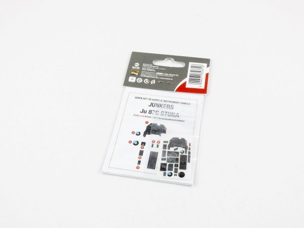 Red Fox Studio QS-35012 Junkers Ju 87G Border Model 1/35