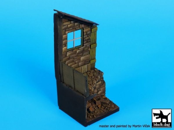 Black Dog D35071 Housewith drain base 1/35
