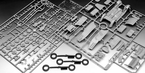 Revell 63354 Typ 320 (W142) Cabriolet Model Set 1/35