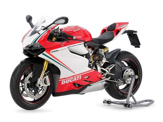 Tamiya 14132 Ducati 1199 Panigale S Tricolore 1/12