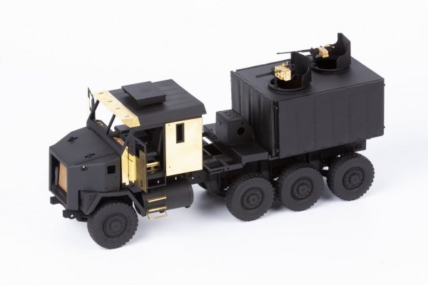 Eduard 36491 M1070 Gun truck HOBBY BOSS 1/35