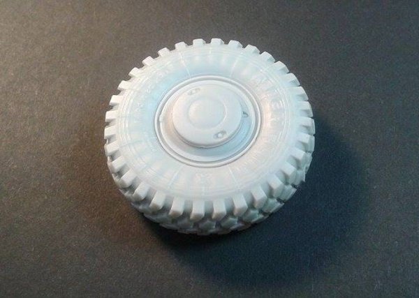 Panzer Art RE35-438 ATV Dingo 2 road wheels 1/35
