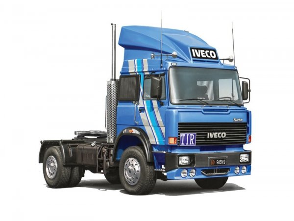  Italeri 90767 IVECO 190.38 CowBoy 1/24