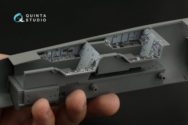 Quinta Studio QDS-32131 F/A-18D Early 3D-Printed &amp; coloured Interior on decal paper (Academy) (Small version) 1/32