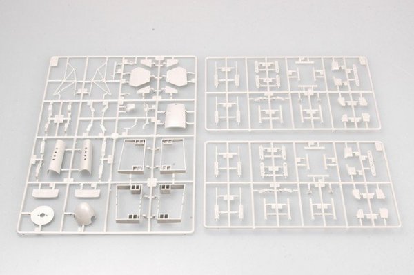 Trumpeter 02414 HURRICANE Mk.I (1:24)