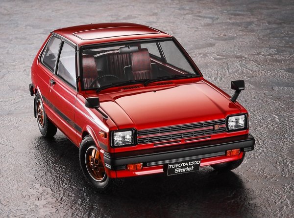 Hasegawa HC63-21163 Toyota Starlet KP61 S (3 Door) Middle Version (1980)