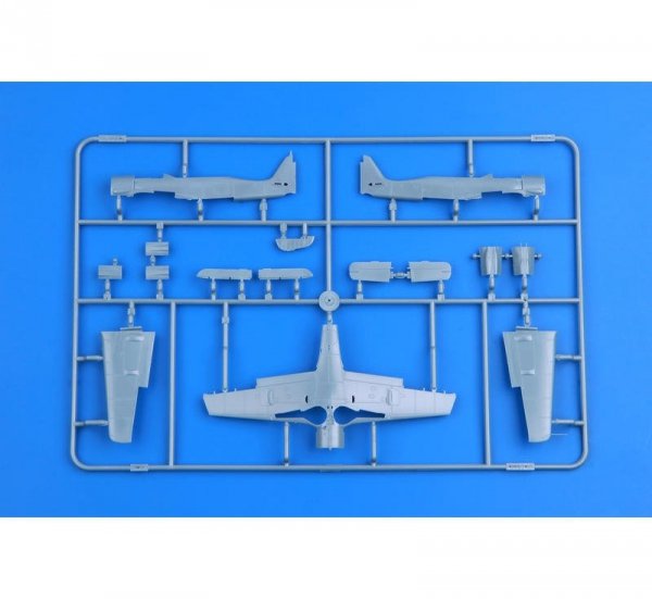 Eduard 7443 Fw 190A-8 w/ universal wings 1/72