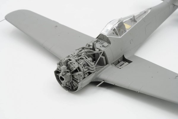 Border Model BF-009 Focke-Wulf FW-190A-8 4 in 1 (R2; R6; R7; R8) 1/35