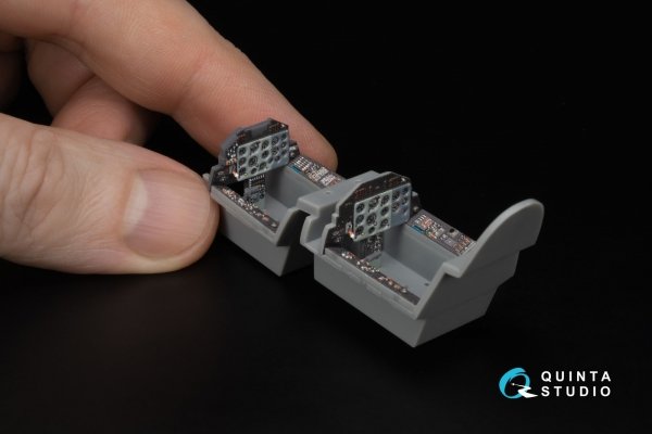 Quinta Studio QDS+48603 L-39ZA 3D-Printed &amp; coloured Interior on decal paper ( Trumpeter )( Small version )( with 3D-printed resin parts ) 1/48