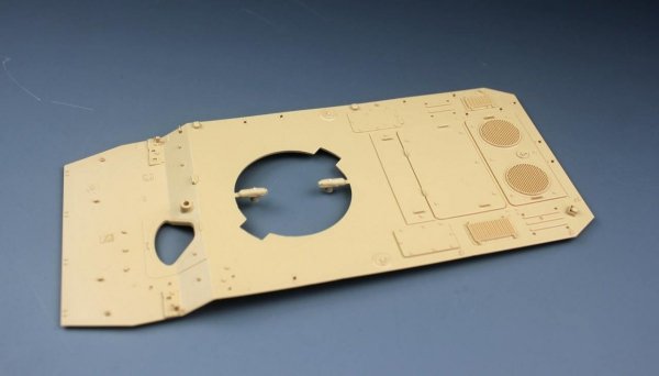 Tiger Model 4665 T-40 NEXTER 1/35