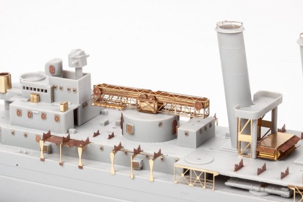 Eduard 53265 HMS York TRUMPETER 1/350