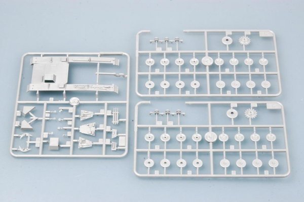 Trumpeter 07210 12.8cm Sf. L/61 (Pz.Sf.V) &quot;STURER EMIL&quot; (1:72)