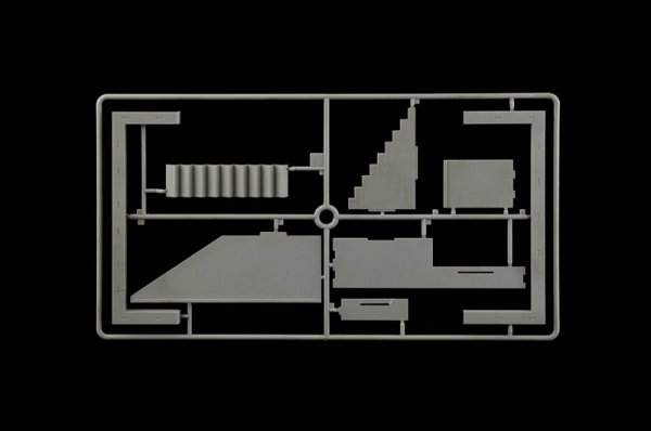 Italeri 5615 Dock with Stairs (1:35)