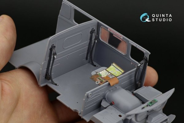 Quinta Studio QD35045 UAZ-3909 3D-Printed &amp; coloured Interior on decal paper (Zvezda) 1/35