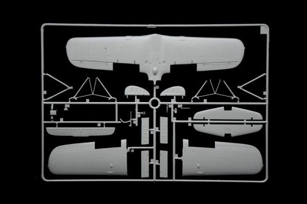 Italeri 2784 ARADO AR 196 A-3 (1:48)