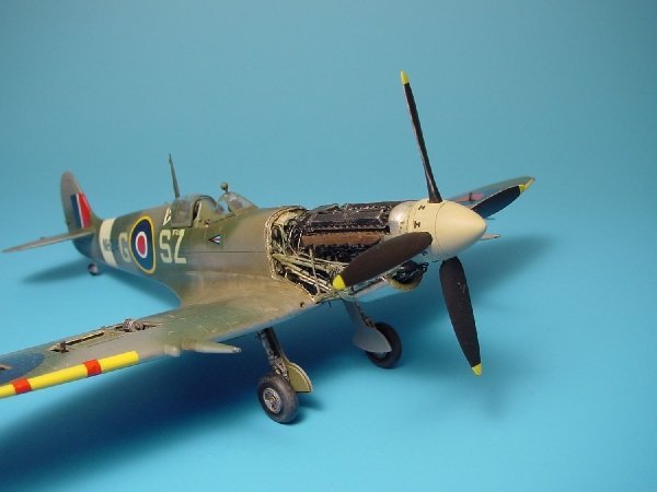 Aires 4210 Spitfiree Mk. IX detail engine set 1/48 Hasegawa