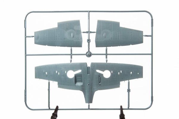 Eduard 11197 Battle of Britain Spitfire Mk. I 1/48
