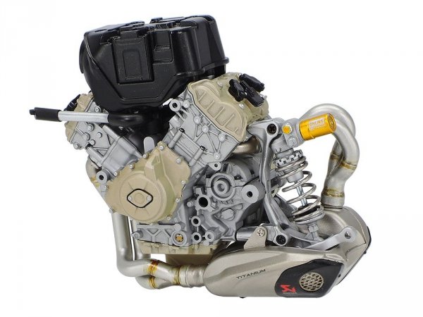 Tamiya 14140 Ducati Superleggera V4 1/12