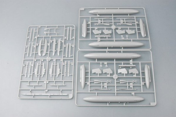 Trumpeter 02835 Su-24M Fencer-D (1:48)