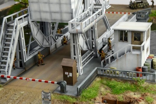 Italeri 6194 PEGASUS BRIDGE - D.Day 75Ann.1944-2019 - BATTLE SET 1/72